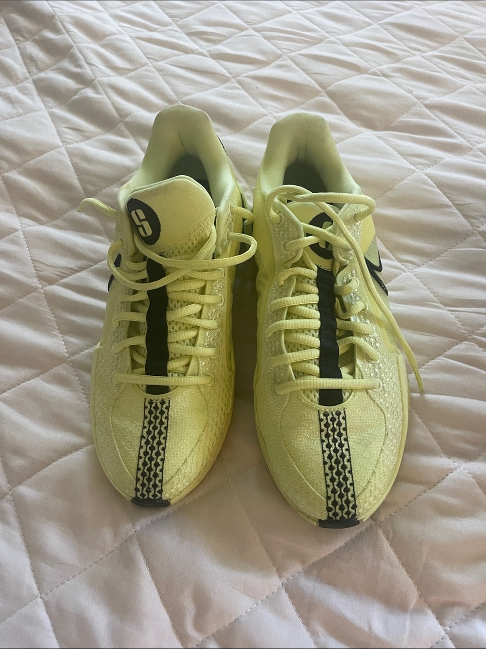 Nike Sabrina 1 Men’s Volt Yellow Athletic Sneakers with Black Accents - Size 8
